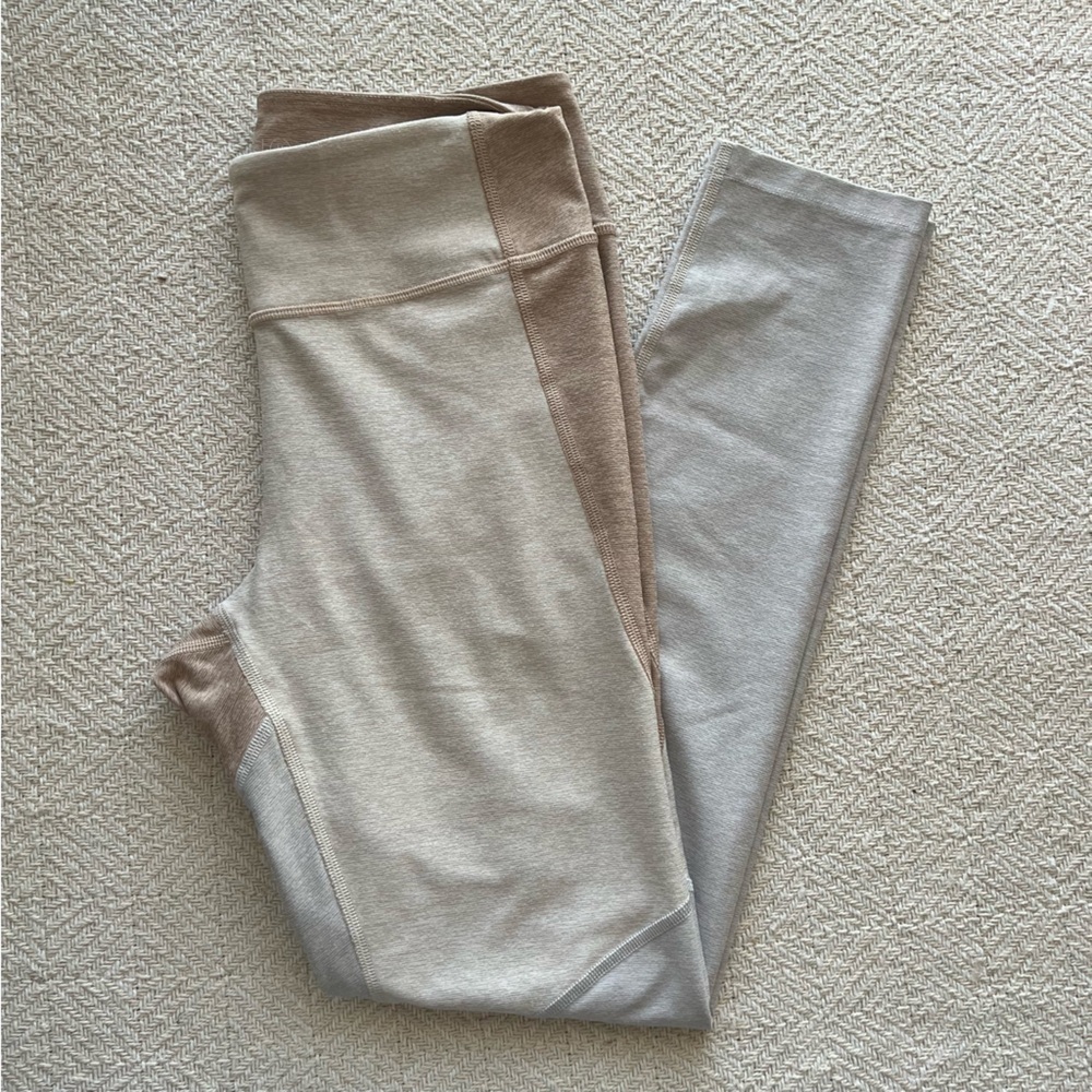 OV | Outdoor Voices Oatmeal Color-blocked Leggings Size Medium - Picture 2 of 6